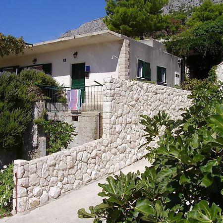 Petar Apartment Omis Bagian luar foto
