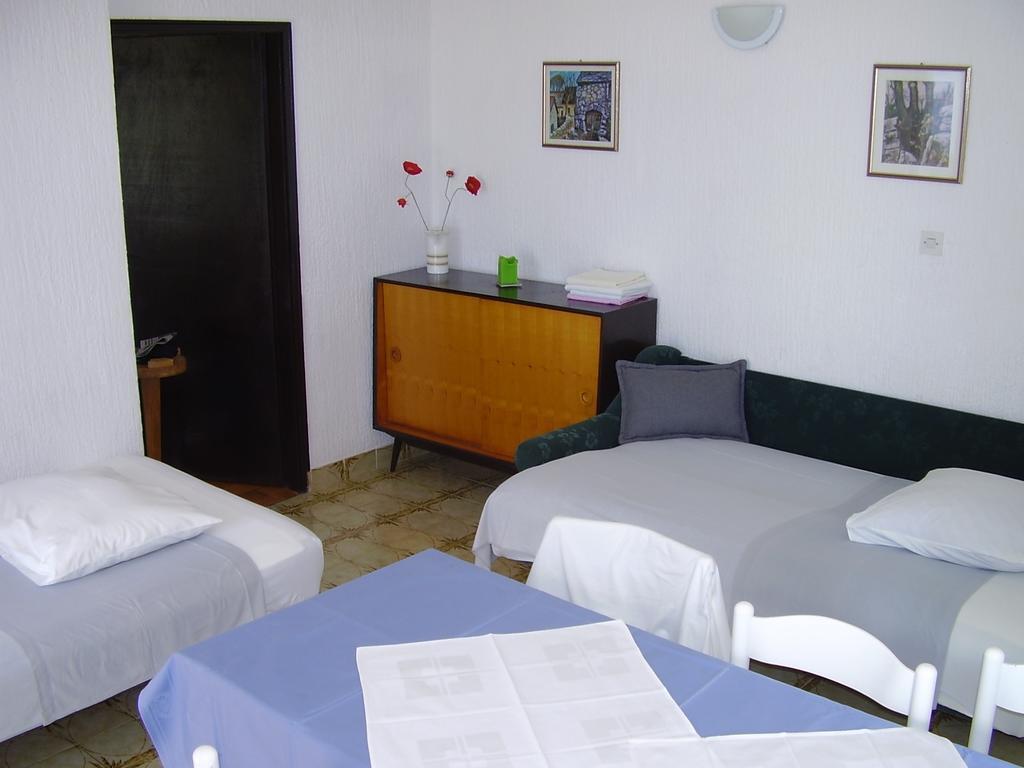 Petar Apartment Omis Ruang foto